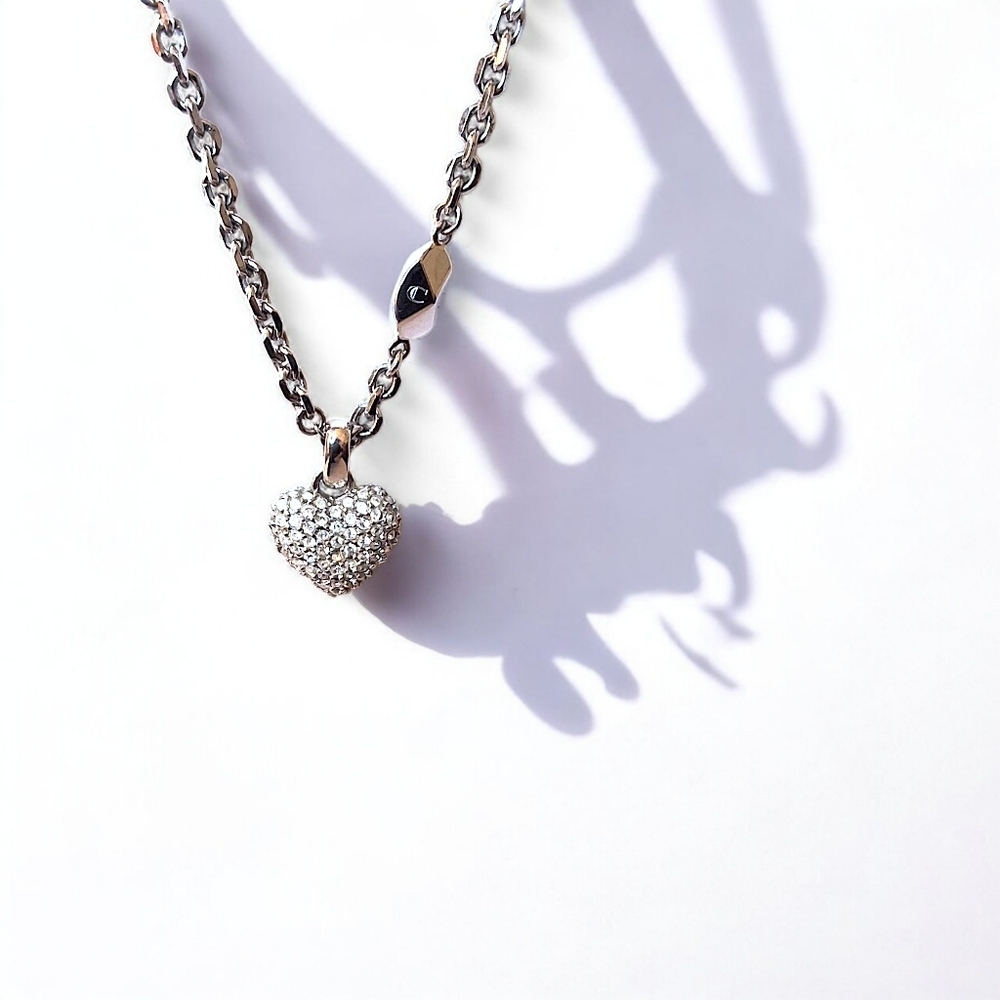 Vintage Christian Dior "Oui" Heart Charm Necklace - Picture 2 of 10